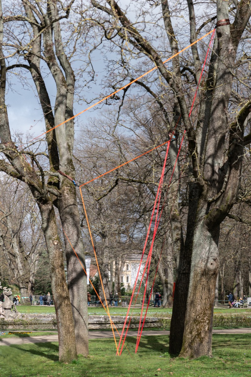 1 Raumstruktur1, 175 cm x 140 cm, Acryl, Lack, Papier, 2022